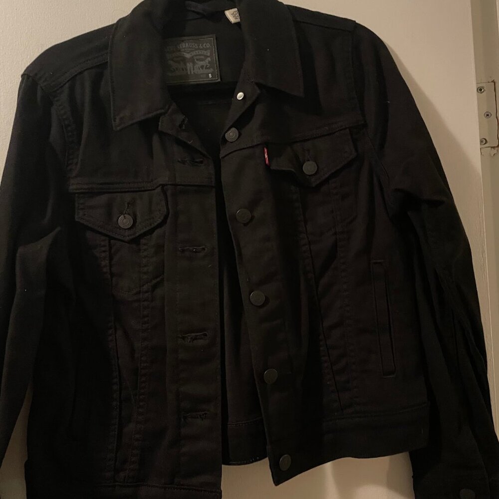 NWOT Levi's Black Jean Jacket